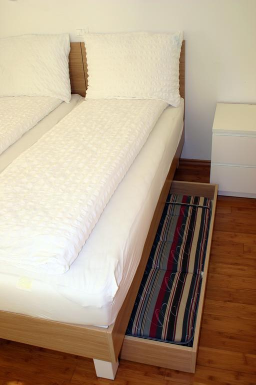 Park Apartments Изола Экстерьер фото